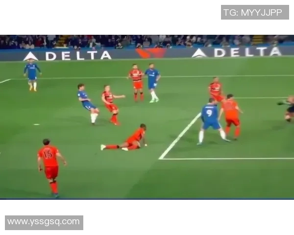 坎布尔迎战阿贾青年力争主场胜利展现球队实力与斗志